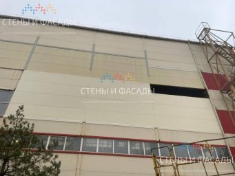 Сквозняки и повреждения фасада - первые признаки проблем с сэндвич-панелями Сквозняки и повреждения фасада - первые признаки проблем с сэндвич-панелями